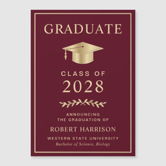 Elegante Uni Burgundy Gold Abschluss Magnetkarte (Vorderseite)