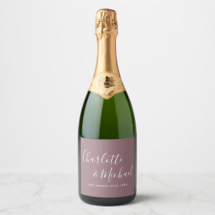 Elegante Unterschrift Script Mauve Hochzeit Schaumweinetikett