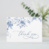 Elegante Viktorianisch Blue French Floral Wedding Dankeskarte (Stehend Vorderseite)