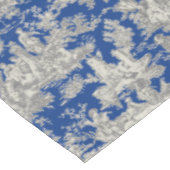 Elegante Vintage dunkelblaue Jouy-Toile Tischdecke (Schrägansicht)