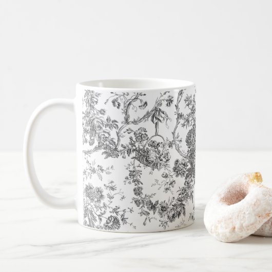 Elegante Vintage französische Stickereitoilette Kaffeetasse (Mit Donut)