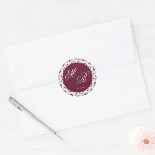 Elegante Vintage-Hochzeit mit Burgund und Elfenbei Runder Aufkleber