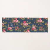 Elegante Vintage Rose mit monogramm-blauem Hinterg Yogamatte (Vorderseite (Horizontal))