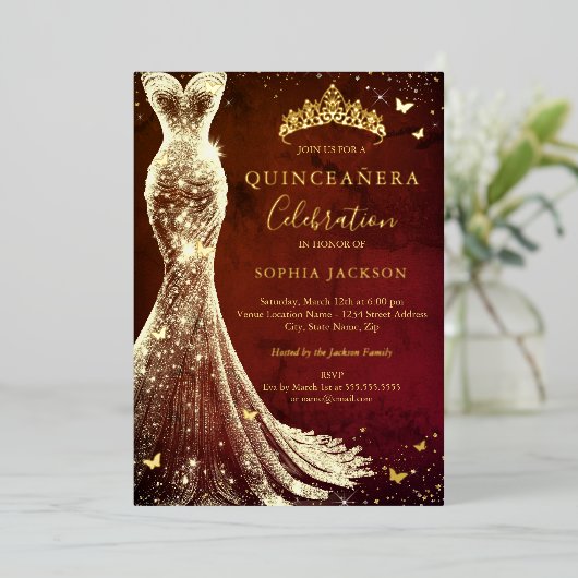 Elegante Vintage Rote Schmetterling Quinceanera Folieneinladung (Stehend vorne)