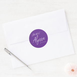 Elegante violette Abschlussfeier Sie hat es gescha Runder Aufkleber