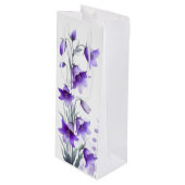 Elegante violette Blumen Geschenktüte Für Weinflaschen (Vorderseite Schrägansicht)