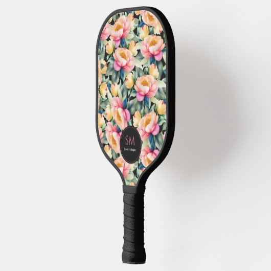 Elegante Wasserfarbenpeony auf Schwarz Monogram Pickleball Schläger (Links)