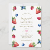 Elegante Watercolor Berry Sweet Baby Shower Einladung (Vorderseite)