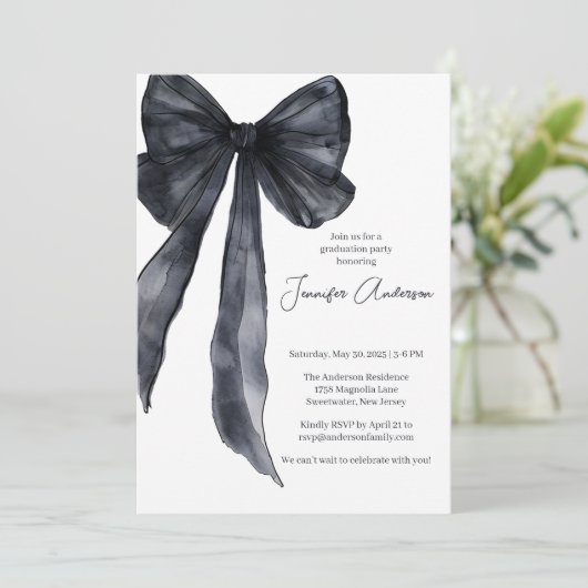 Elegante Watercolor Black Bow Graduation Party Einladung (Stehend Vorderseite)