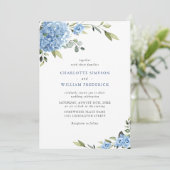Elegante Watercolor Blue Hydrangea Blumenhochzeit Einladung (Stehend Vorderseite)