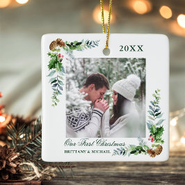 Elegante Watercolor Pine Couple First Christmas Keramikornament