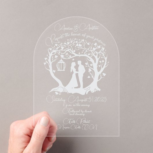 Elegante Wedding Couple Tree Gerahmt White Acryleinladungen (Insitu (Handheld))