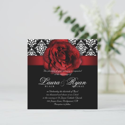 Elegante Wedding Damask Rote Rose Schwarz-weiß Einladung (Stehend Vorderseite)