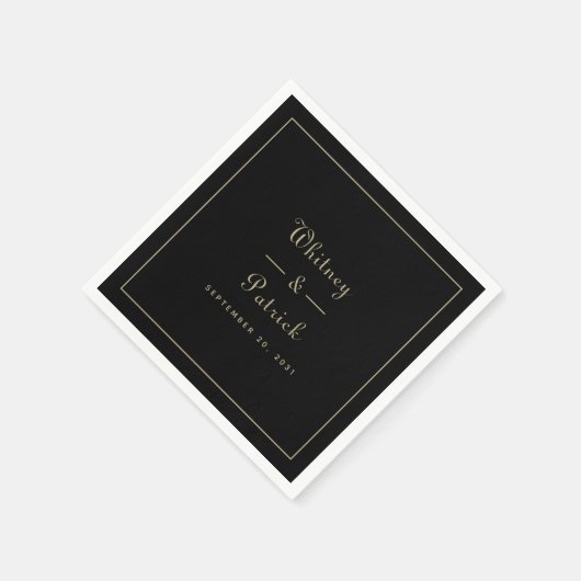 Elegante Wedding Gold Black Script Minimalistisch Serviette (Ecke)