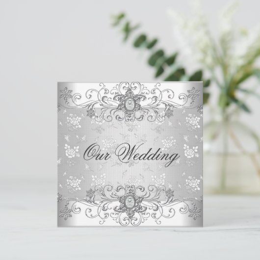 Elegante Wedding Silver White Diamond Jewel Lace Einladung (Stehend Vorderseite)