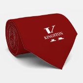Elegante Weinrote Monogramm + Name Krawatte (Gerollt)