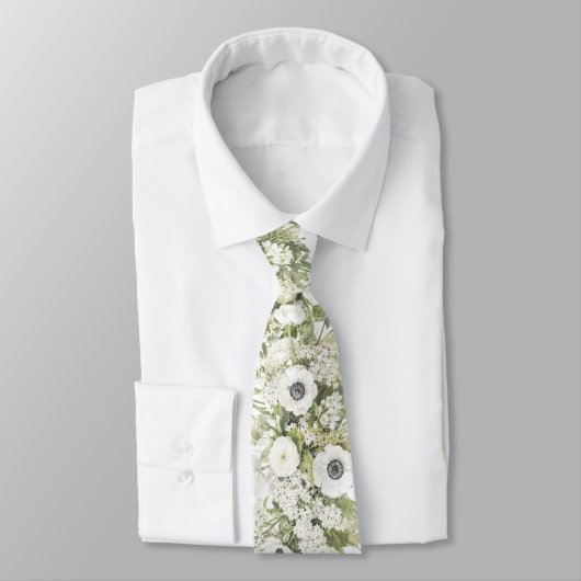 Elegante weiße Blumen Krawatte (Gebunden)