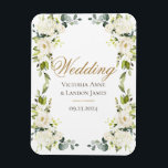 Elegante weiße Blumengrün Hochzeit Magnet<br><div class="desc">Hübsche weiße Blume mit dunkeleleganter Vegetation,  die mit Eukalyptus vermischt wird. Das ist ein großartiges "Save the Date" für Ihren Kühlschrank.</div>