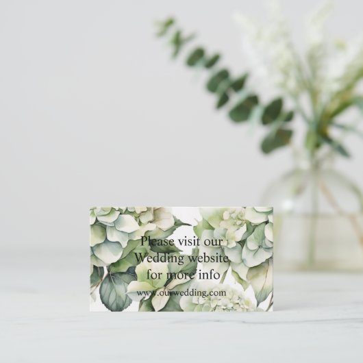 Elegante weiße, grüne Hydrangeas mit Blumen Begleitkarte (Stehend Vorderseite)