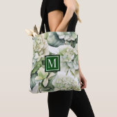 Elegante weiße, grüne Hydrangeas mit Blumen Tasche (Von Nahem)