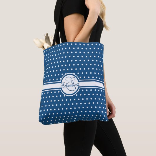 Elegante weiße Polka Punkte auf klassischem Blau Tasche (Von Nahem)