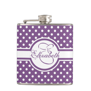 Elegante weiße Polka-Punkte auf Lila Monogramm Flachmann