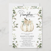 Elegante weiße Pumpkin & Greenery Kinderdusche Einladung (Vorderseite)