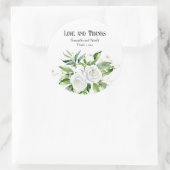 Elegante Weiße Rosen und Gipskraut Hochzeit Runder Aufkleber (Tasche)