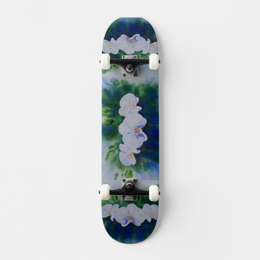 Elegante, weiße tropische Boho-Orchideen Skateboard (Vorderseite)