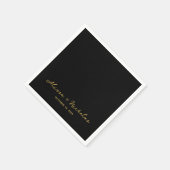 Elegante Whimsical Black and Gold Script Wedding Serviette (Ecke)