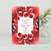 Elegante Whimsical Crimson-Rote Rosen Hochzeit Save The Date (Stehend Vorderseite)