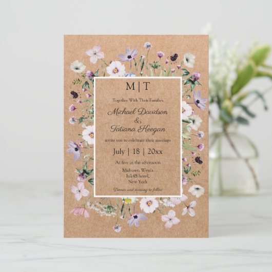 elegante whimsical Wildblumen kraftehe Einladung (Stehend Vorderseite)