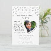 Elegante White and Silver Class of 2025 Abschluss Einladung (Stehend Vorderseite)