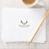 Elegante White Cream Blume Antlers Wedding Adressaufkleber (Insitu)