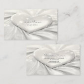 Elegante White Cream Heart Business Card Visitenkarte (Vorne/Hinten)