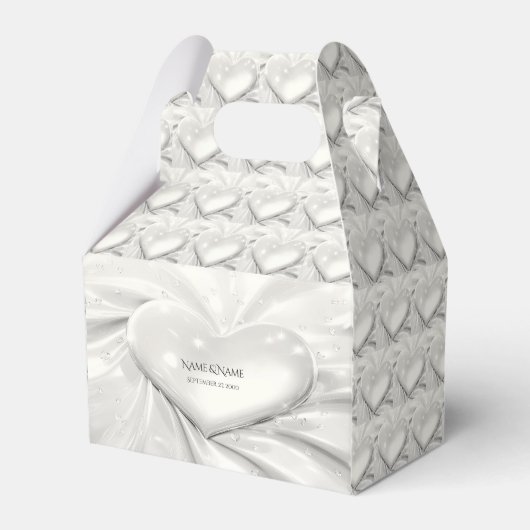 Elegante White Cream Heart Favor Box Geschenkschachtel (Vorderseite)