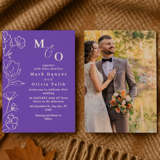 Elegante White Floral Wedding Einladung