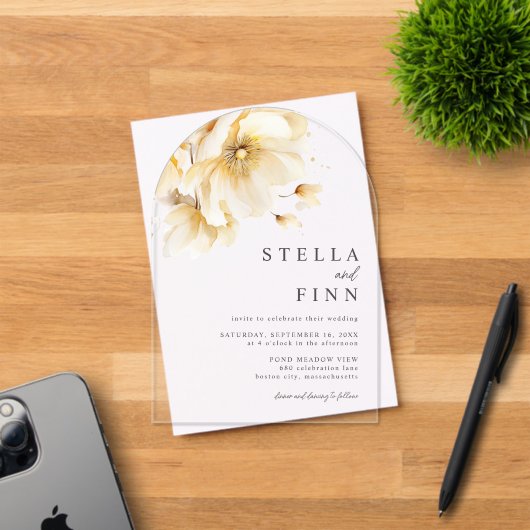 Elegante White Florals Wedding Acryleinladungen (Insitu (Einladungskarte))