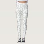 Elegante White Gray Leopard Cheetah Animal Print Leggings<br><div class="desc">Dieses elegante Chic-Muster ist perfekt für die trendige und stilvolle Mode. Es zeichnet sich durch ein handgezeichnet, weißes und graues Leopardenmuster aus. Es ist modern, einfach und niedlich. ***WICHTIGE HINWEIS FÜR DESIGN: Für individuelle Designanfragen, wie z.B. passende Produktanfragen, Farbänderungen, Platzierungsänderungen oder andere Änderungswünsche, klicken Sie bitte auf den Button "MESSAGE"...</div>