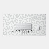 Elegante White Gray Leopard Cheetah Animal Print Schreibtischunterlage (Tastatur & Maus)