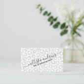 Elegante White Gray Leopard Cheetah Animal Print Visitenkarte (Stehend Vorderseite)