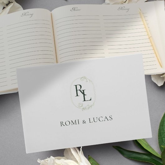 Elegante White & Green Monogram Wedding Gästebuch
