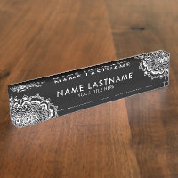 Elegante White Mandala Ornament on Black Title
