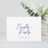 Elegante White & Navy Blue QR Code RSVP Karte (Stehend Vorderseite)
