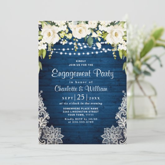 Elegante White Roses Lace Rustikale Engagement Par Einladung (Stehend Vorderseite)