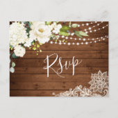 Elegante White Roses Rustic Wedding RSVP Karte (Vorderseite)