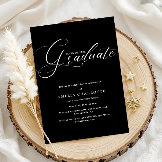 Elegante White Script Minimal Graduation Party Einladung
