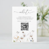 Elegante Wildblumen, die QR-Code hochhalten Einladung (Stehend Vorderseite)
