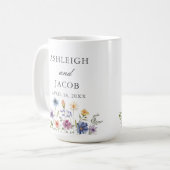 Elegante Wildblumen-Hochzeits-Jubiläumsgeschenk Kaffeetasse (Vorderseite Links)