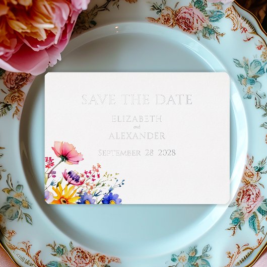 Elegante Wildblumen und Silver Letters Rett Date Folieneinladung